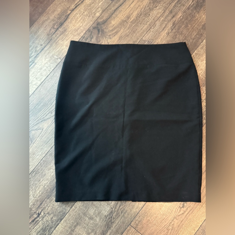 Women’s Pencil Skirt
